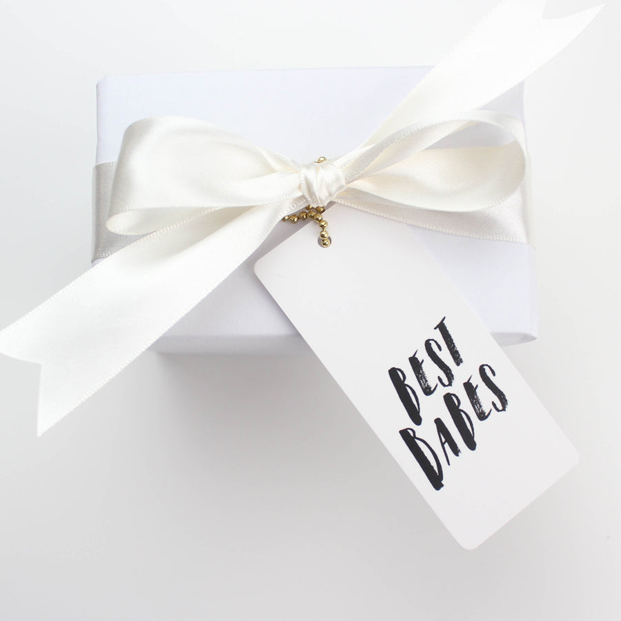 'Best Babes' Gift Tag - Nous Wanderlust Stories