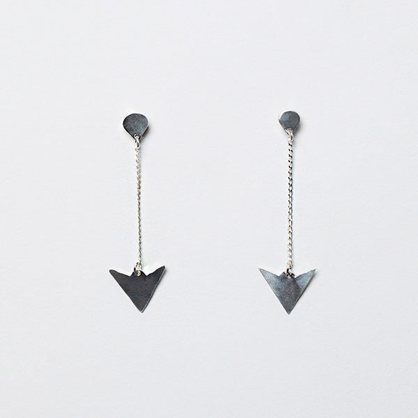 Neema Arrow Stud Earrings - Nous Wanderlust Stories